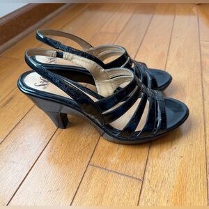 Sofft Black Strappy Heels